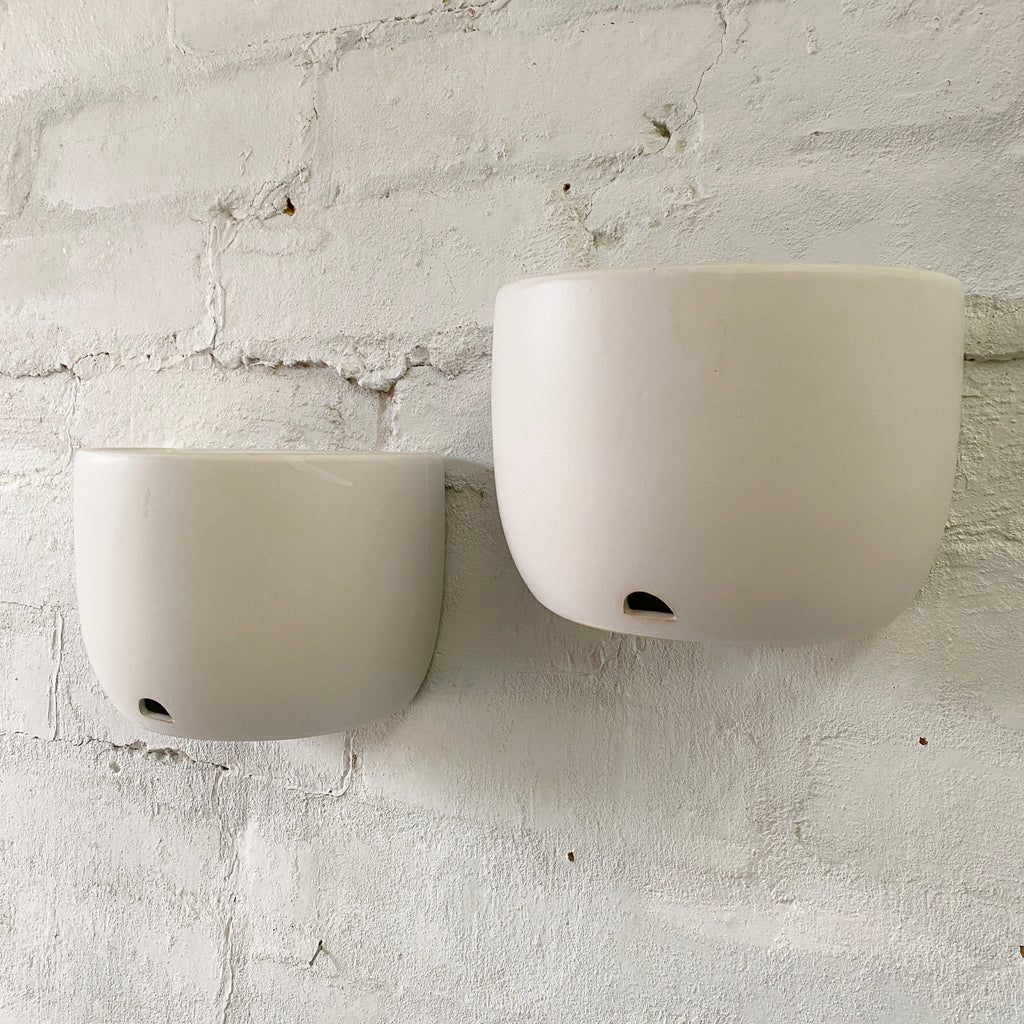 Scoop Ceramic Wall Planter-White