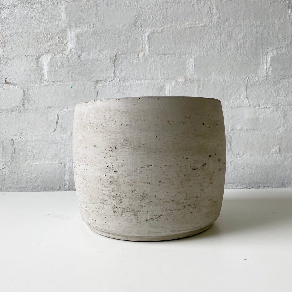 Otis Concrete Pot-Medium