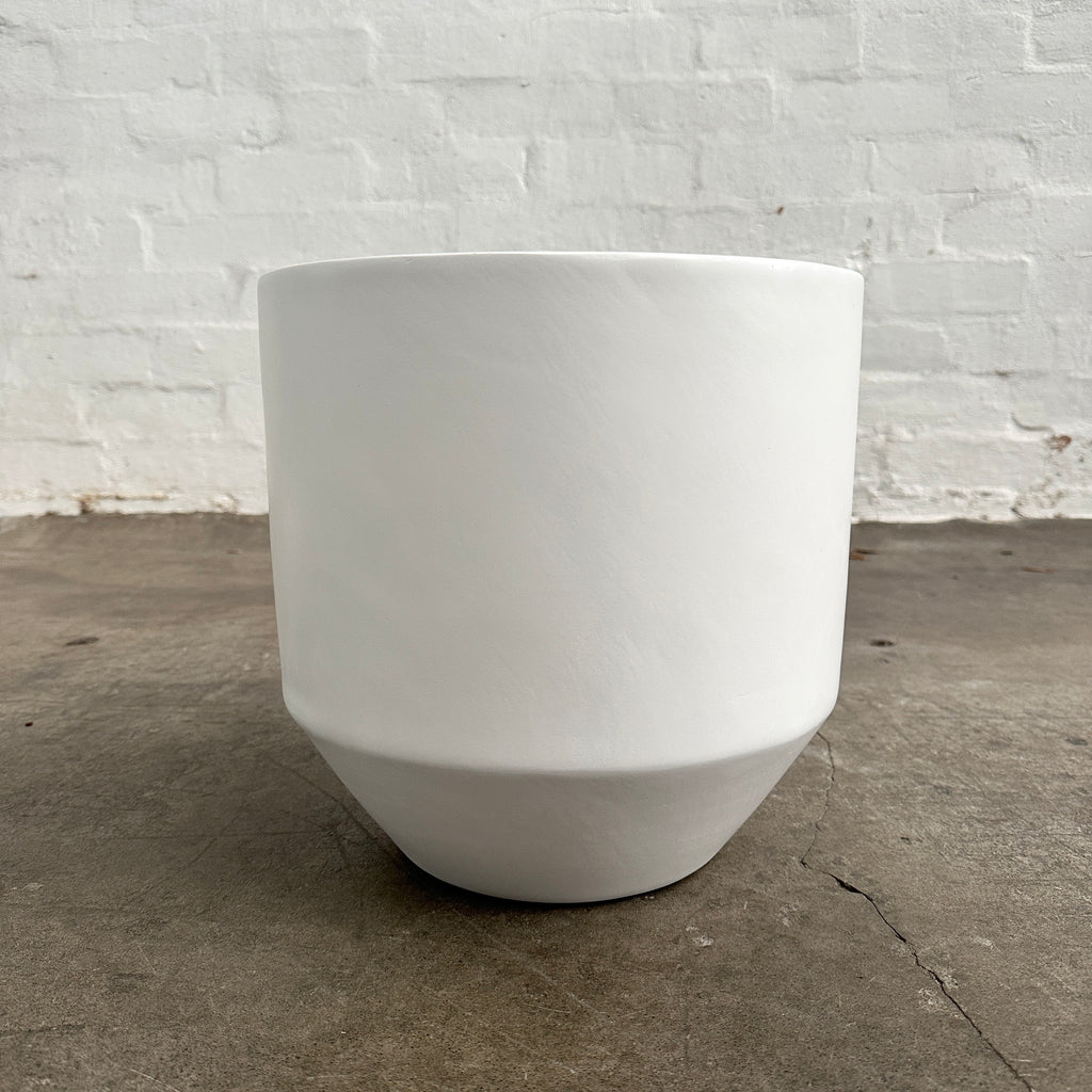 Lightweight Avery Pot-White-Extra Large