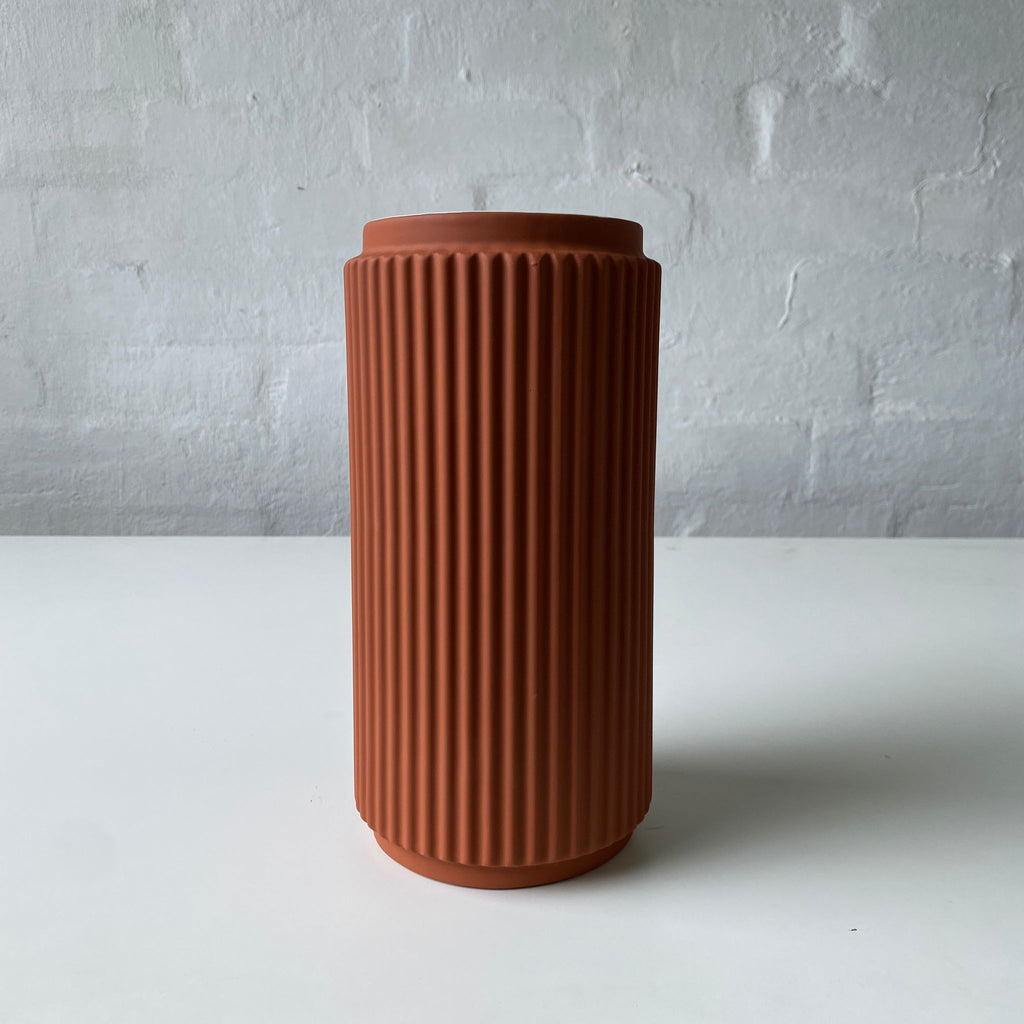 Evelyn Vase-Terracotta