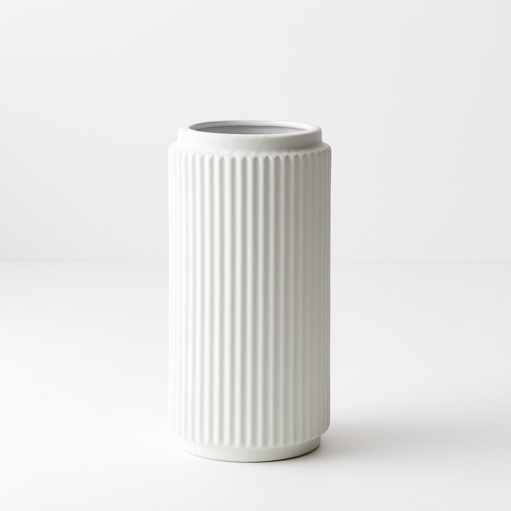 Evelyn Vase-White